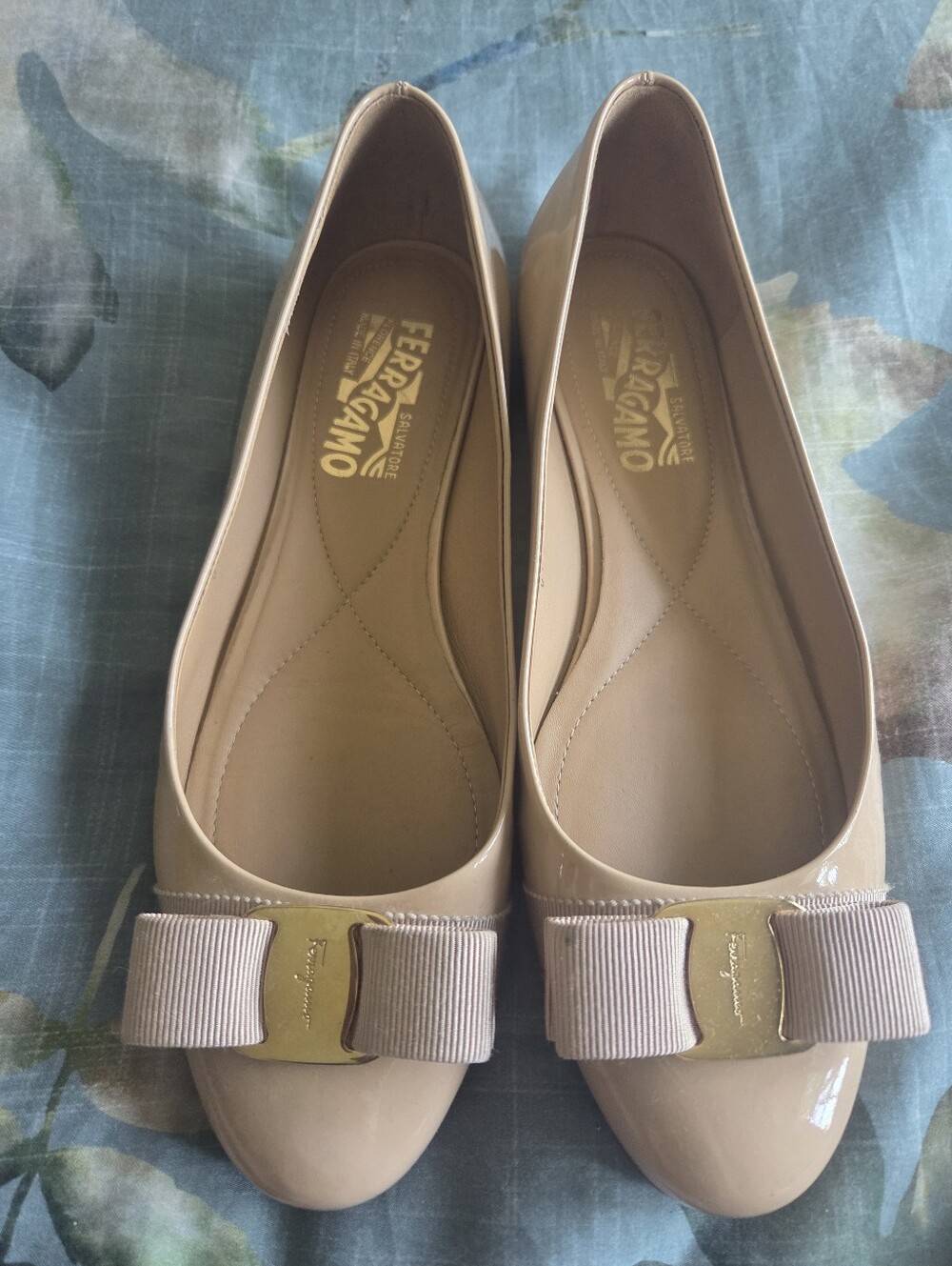 Salvatore Ferragamo Vara Bow Flat